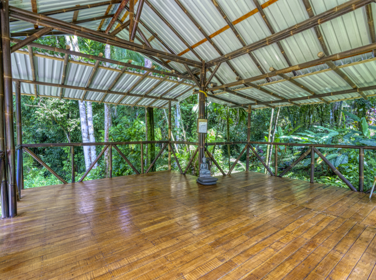 liquid-magic-surf-resort-uvita-costa-rica
