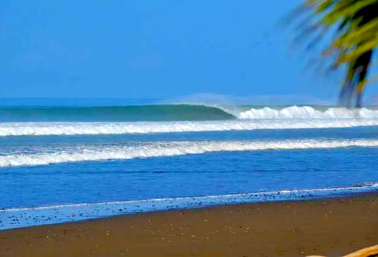 liquid-surf-magic-resort-costa-rica