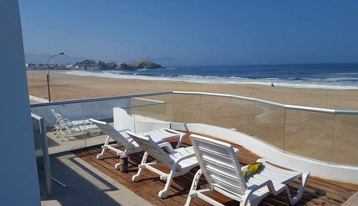 punta-negra-lima-peru-beachfront-villa