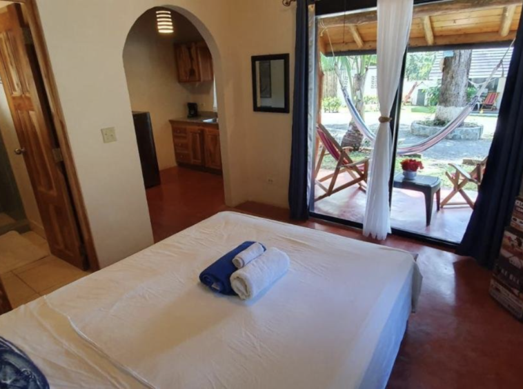hotel-vista-coiba-villas-restaurant-santa-catalina