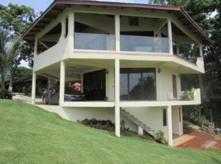 hotel-vista-coiba-villas-restaurant-santa-catalina