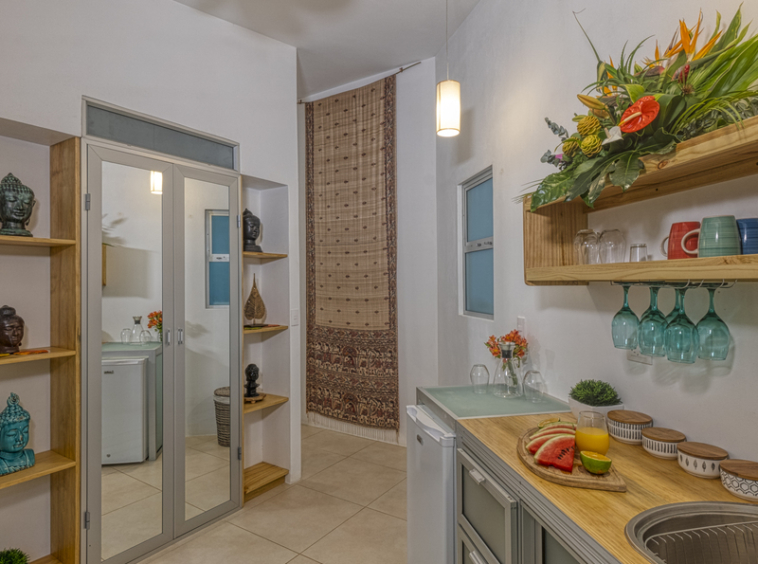 spectacular-surf-yoga-retreat-center-uvita