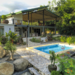 spectacular-surf-yoga-retreat-center-uvita