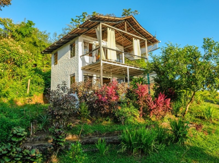 15-bed-hotel-leisure-for-sale-in-ojochal