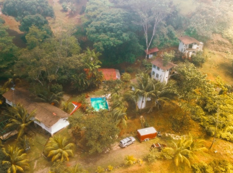 15-bed-hotel-leisure-for-sale-in-ojochal