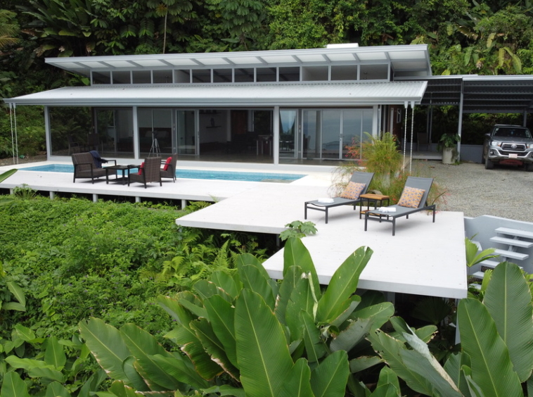 2-br-whales-tail-view-home