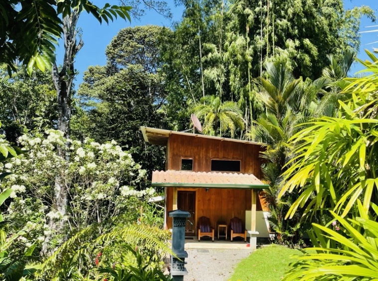 Casa-Santa-Clara-Pavones-Costa-Rica