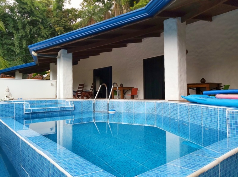 boutique-hotel-manuel-antonio-costa-rica-real-estate