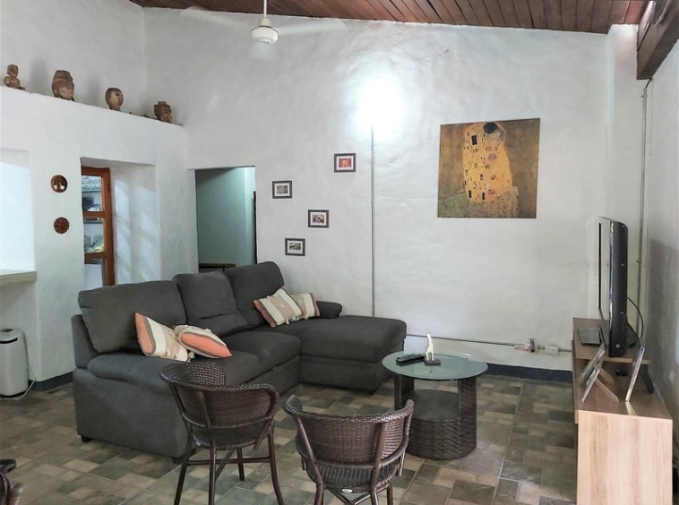 boutique-hotel-manuel-antonio-costa-rica-real-estate