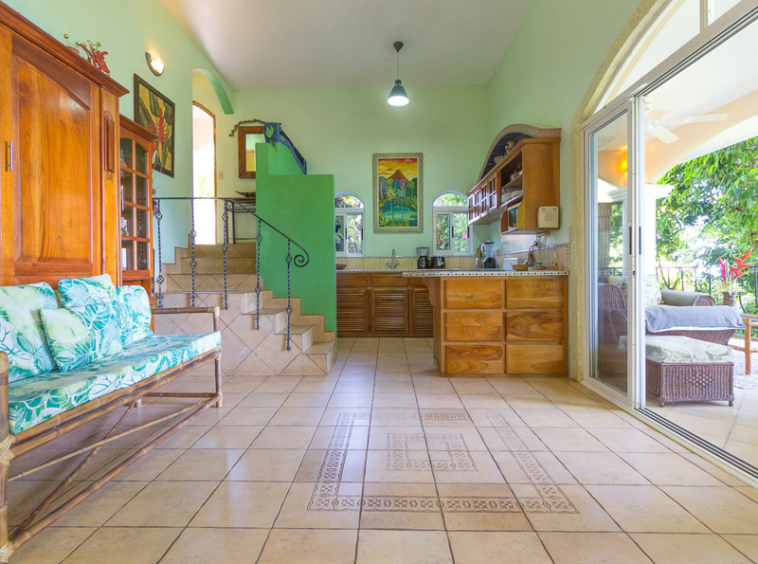 dominical-oceanview-bed-&-breakfast-for-sale