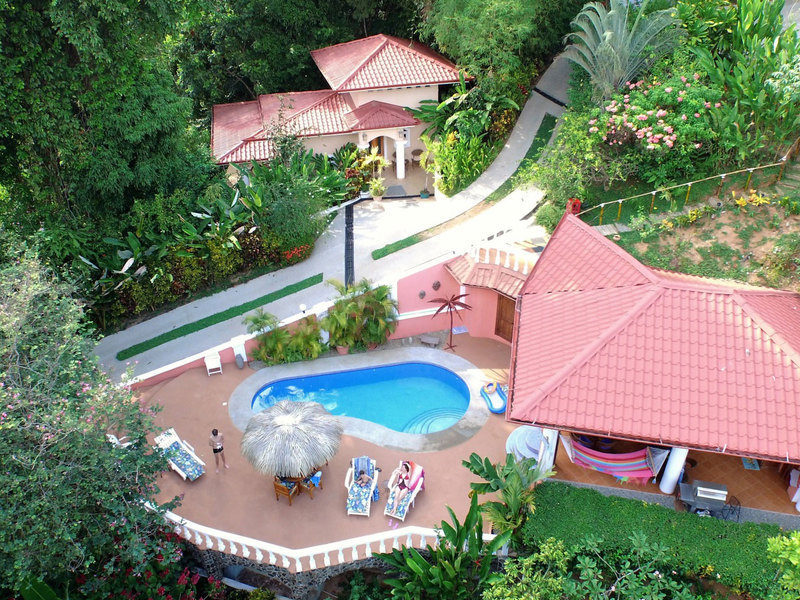 dominical-oceanview-bed-&-breakfast-for-sale
