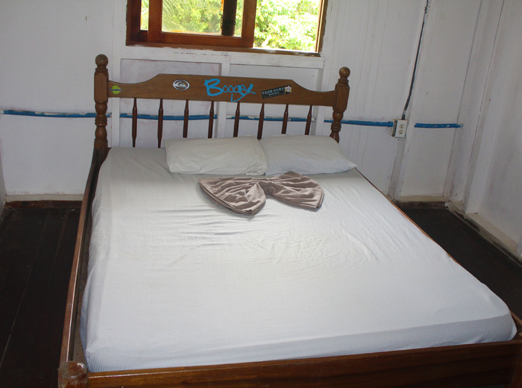 pavones-surf-hotel-for-sale