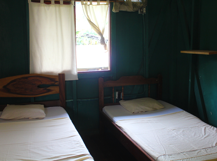 misiones-de-pavones-costa-rica