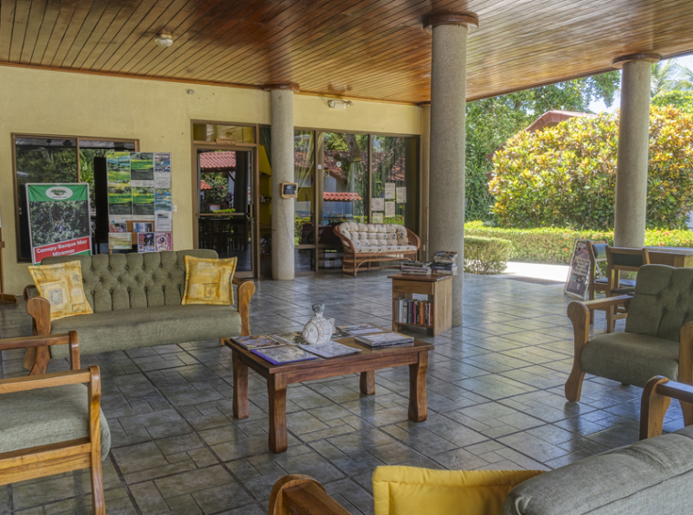 sustainable-beach-resort-osa-peninsula
