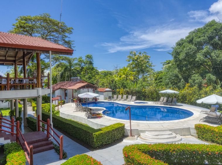 sustainable-beach-resort-osa-peninsula