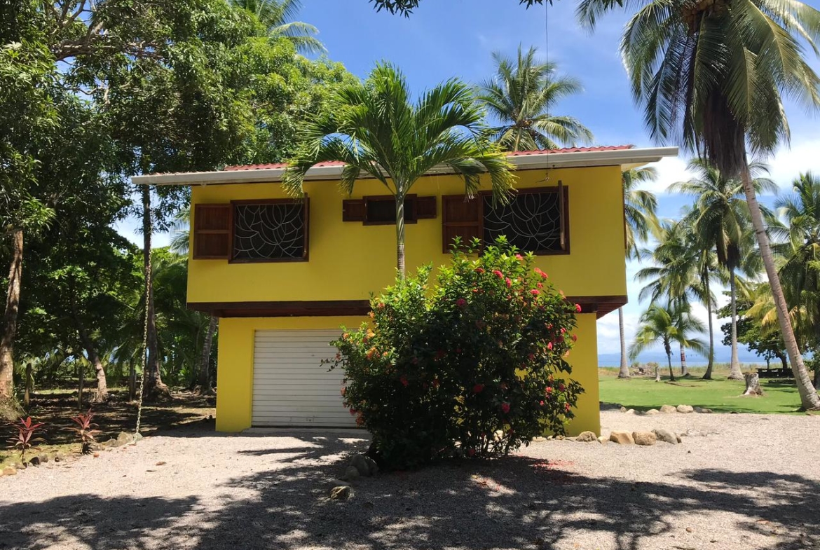 casa-amarillo-zancudo-beachfront-costa-rica-main