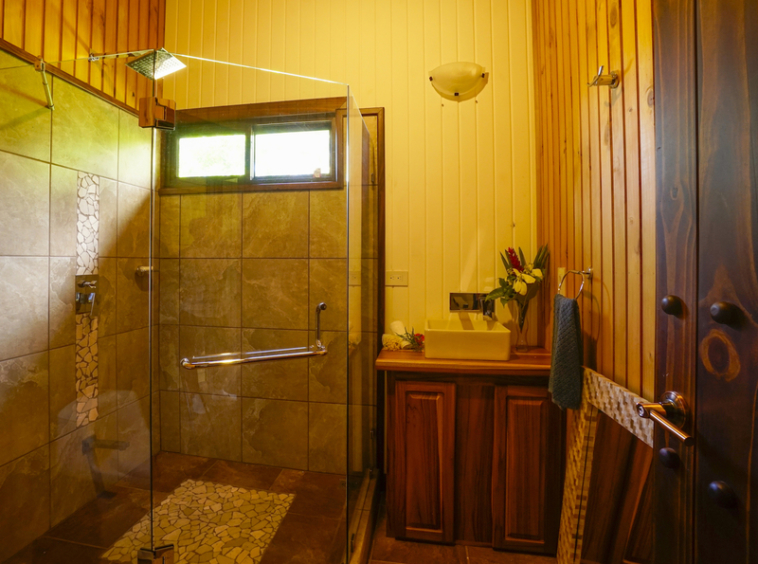 casa-bosque-mar-costa-rica-house-for-sale