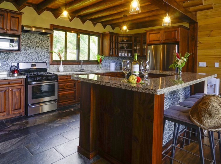casa-bosque-mar-costa-rica-house-for-sale
