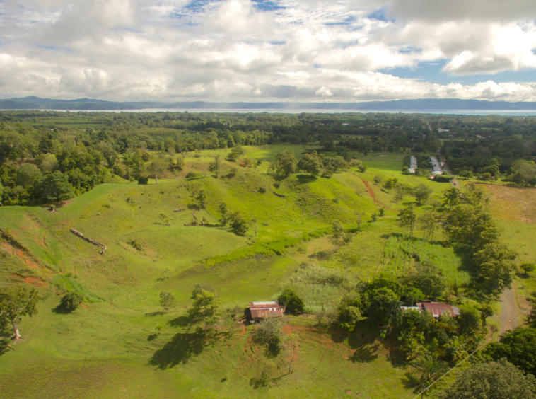osa-peninsula-oceanview-ranch-for-sale