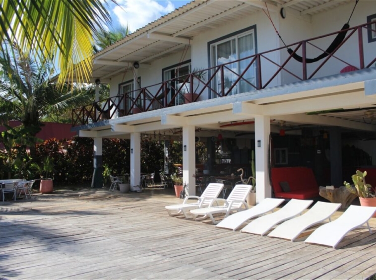 panama-beachfront-surf-resort