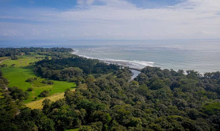 tamales-osa-peninsula-beachfront-land