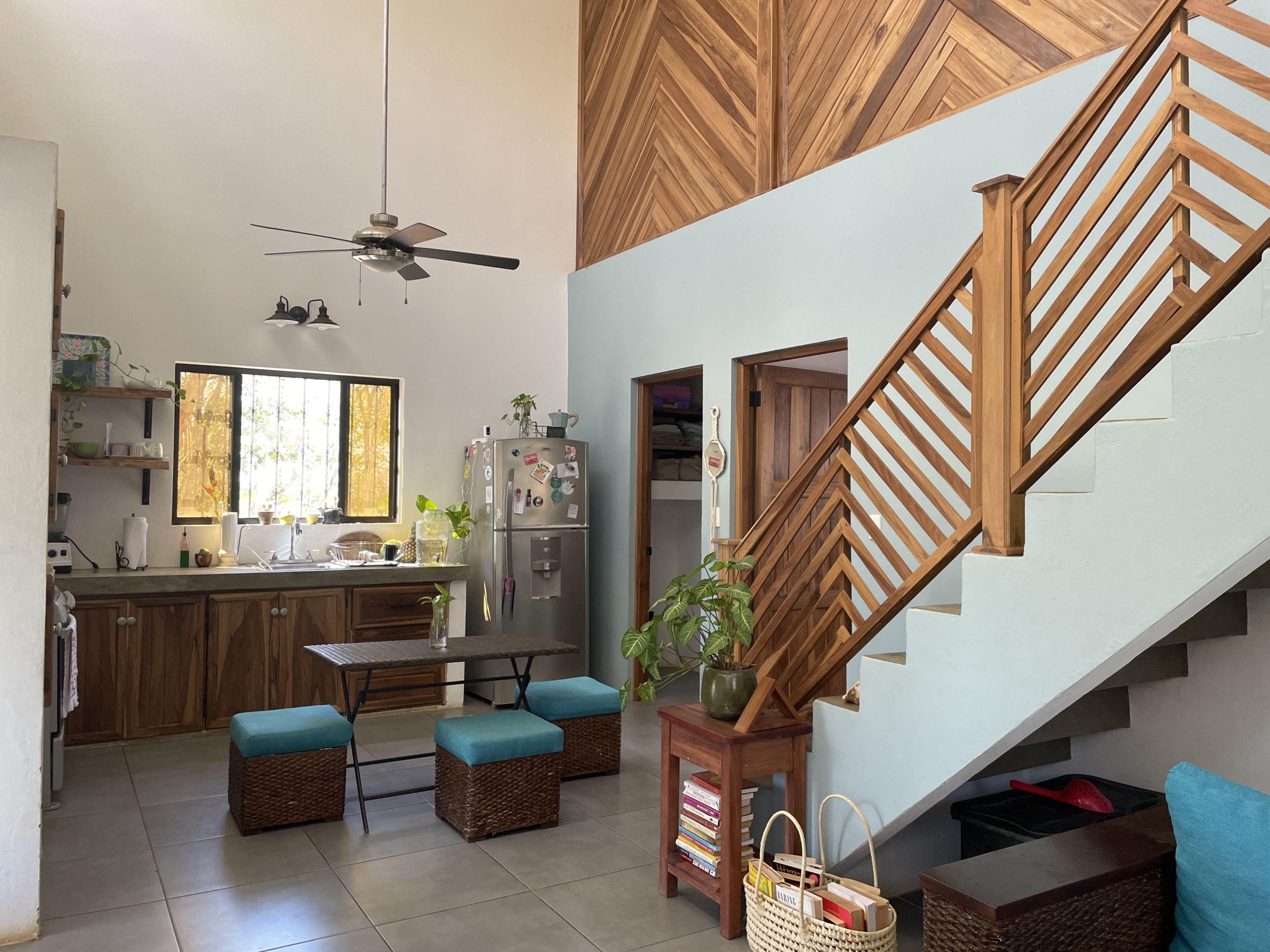 popoyo-surf-villa-with-business-potential-stair-case