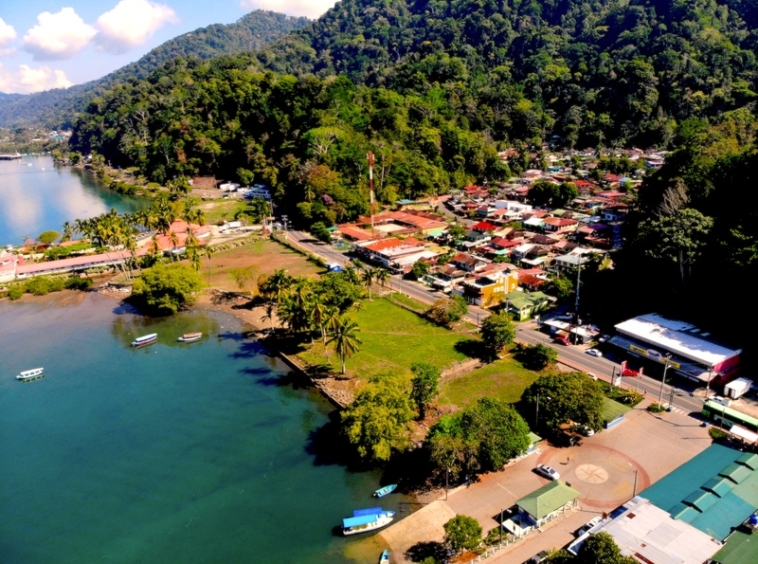 golfito-waterfront-commercial-parcel-marina