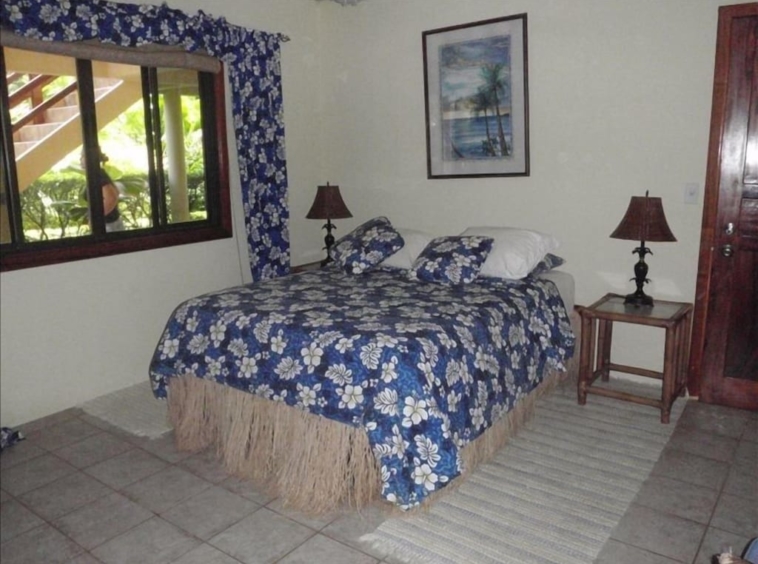 pilon-surf-house-for-rent