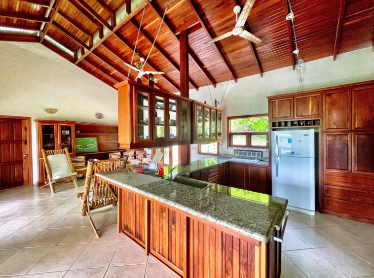 6.95-acres-ocean-view-costa-rica