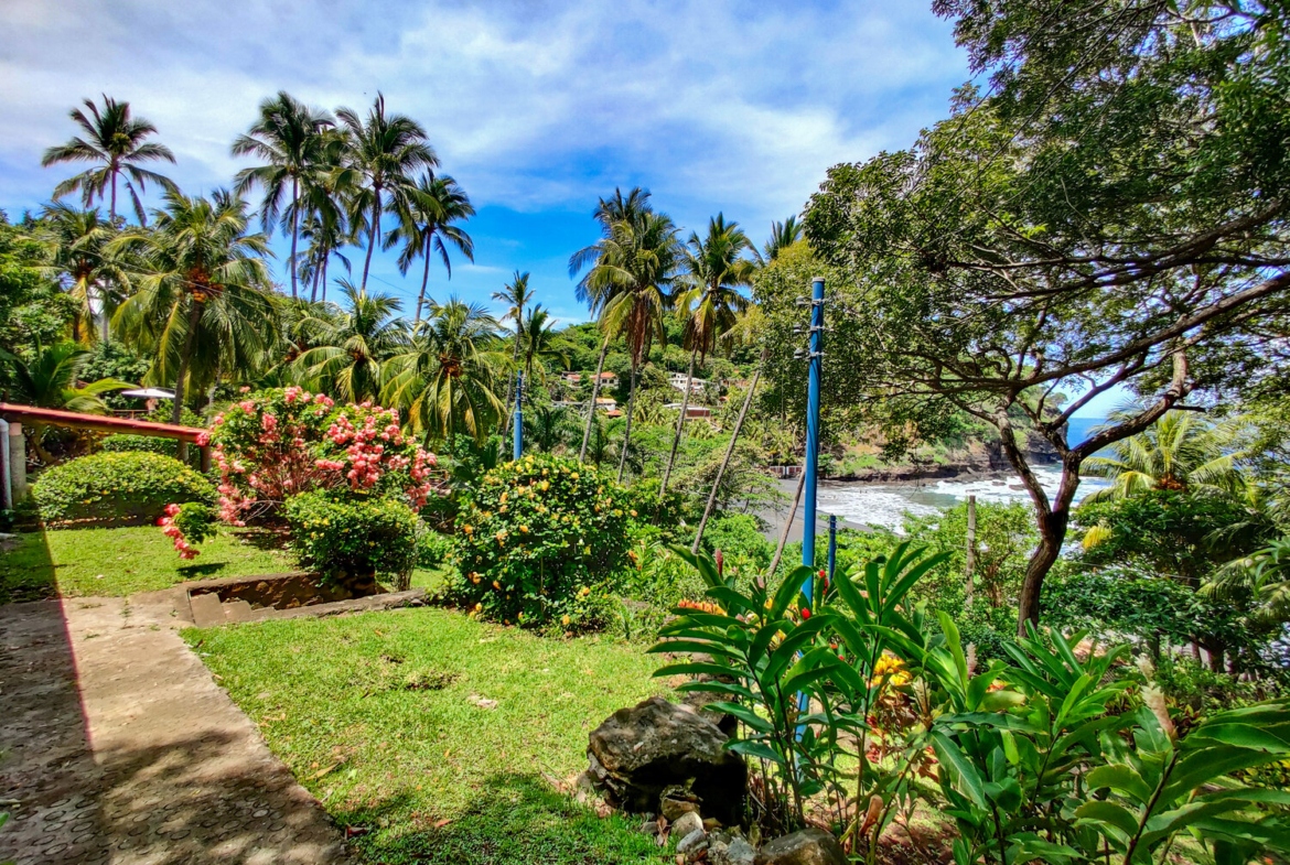 Shalpa-Ocean-view-Beach-Front-House