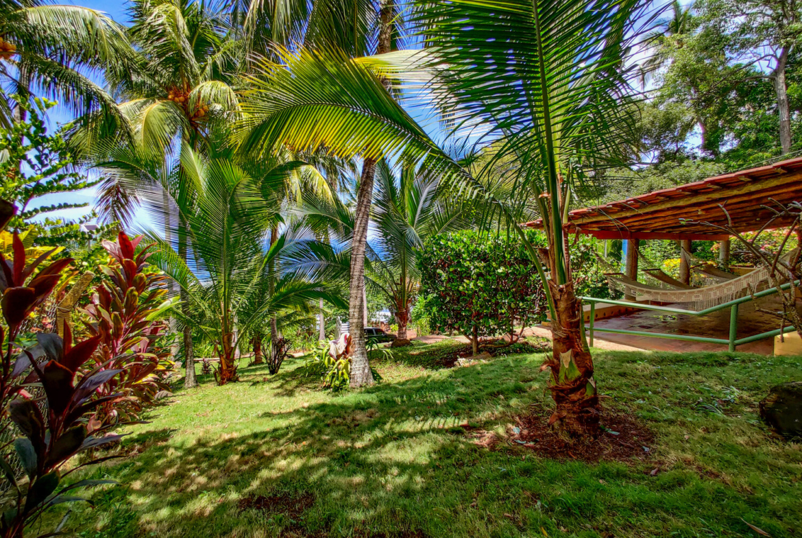 Shalpa-Ocean-view-Beach-Front-House