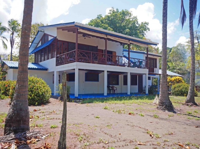 casa-rosa-vacation-rental-playa-zancudo