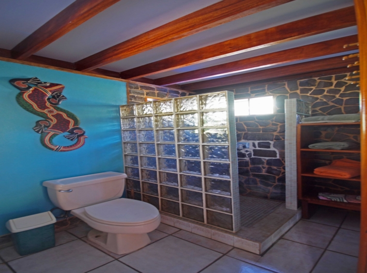 casa-rosa-vacation-rental-playa-zancudo