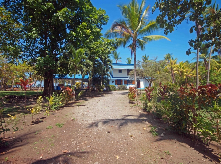 casa-rosa-vacation-rental-playa-zancudo
