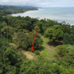 Pilon-walk-to-surf-lot