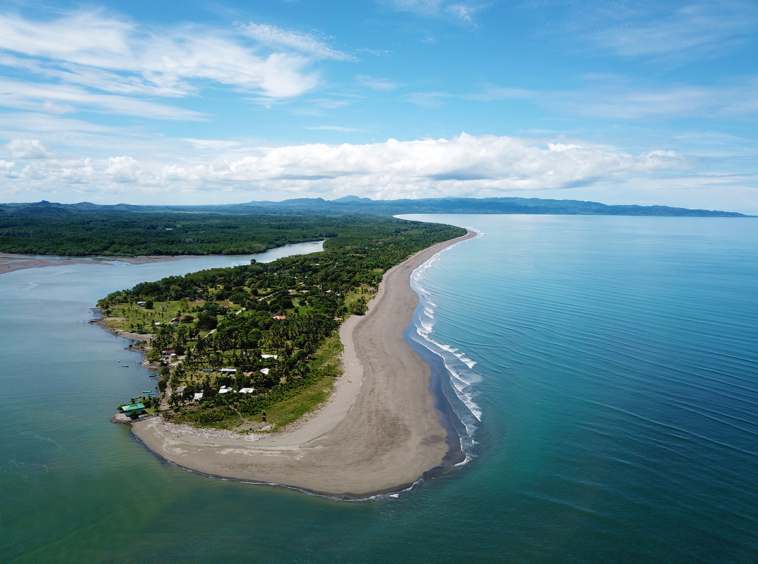 playa-zancudo-peninsula-aireal