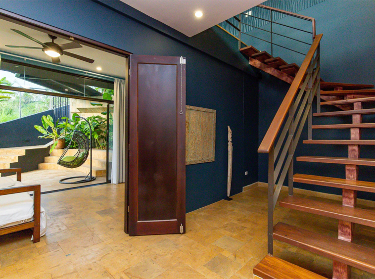 casa-playa-vista-manuel-antonio-for-sale