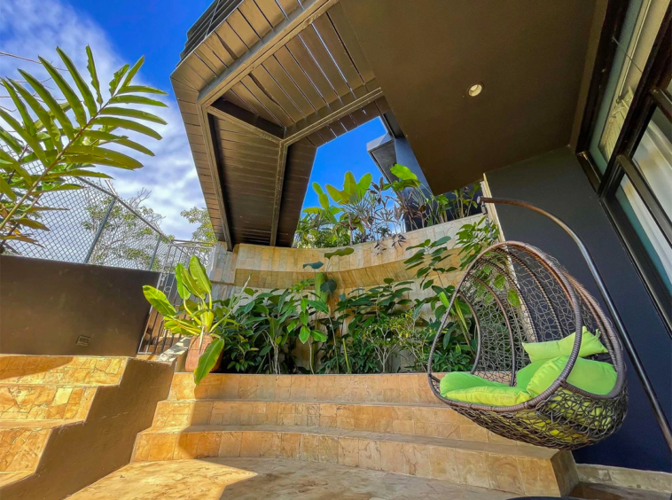 casa-playa-vista-manuel-antonio-for-sale