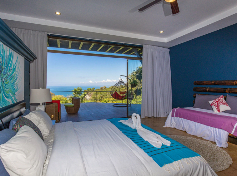 casa-playa-vista-manuel-antonio-for-sale