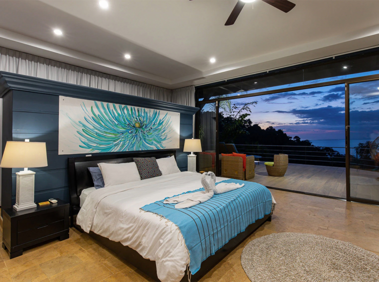 casa-playa-vista-manuel-antonio-for-sale