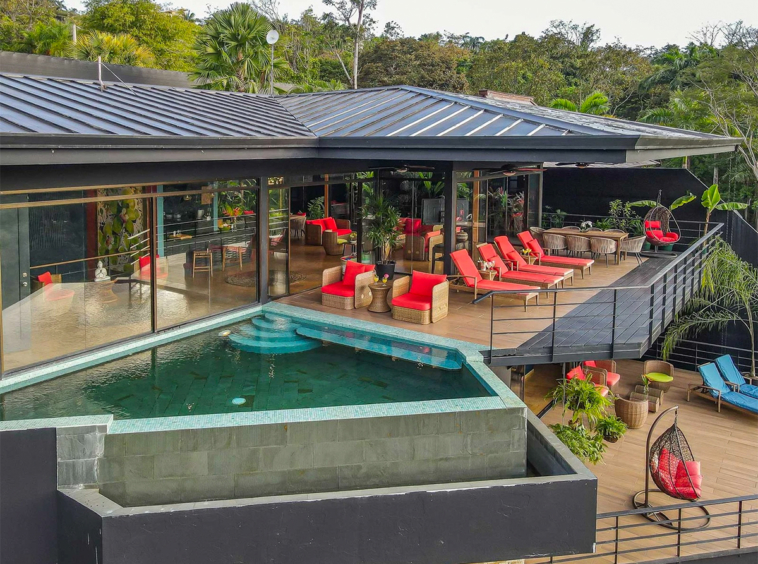 casa-playa-vista-manuel-antonio-for-sale