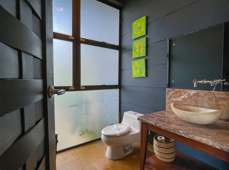 casa-playa-vista-manuel-antonio-for-sale