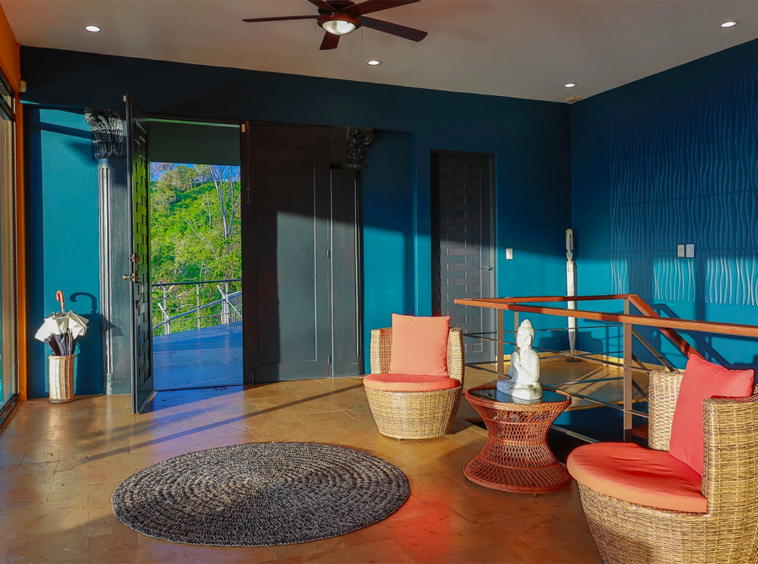 casa-playa-vista-manuel-antonio-for-sale
