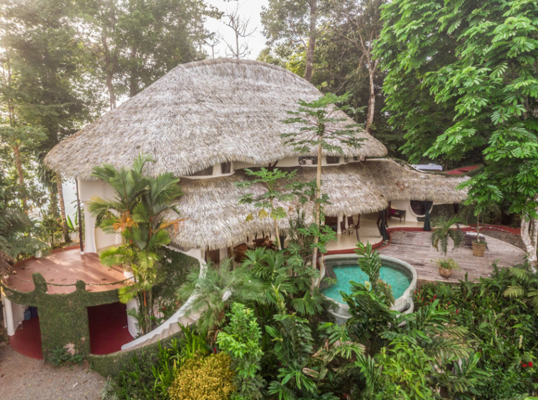eco-resort-dominical