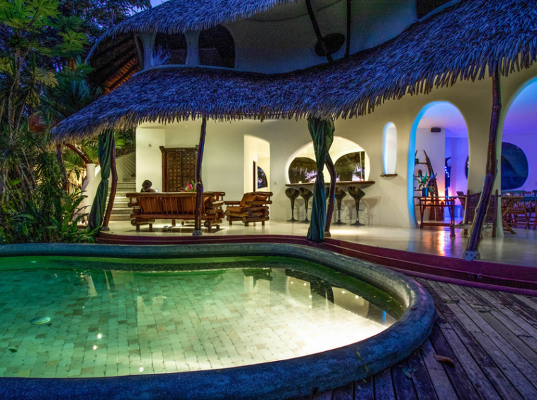 eco-resort-dominical