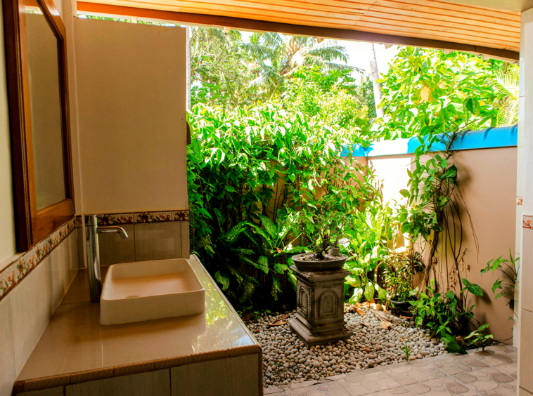 indonesia-villa-for-sale