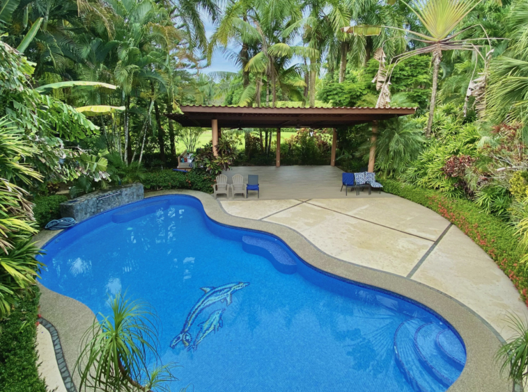 salea-surf-house-pavones-costa-rica