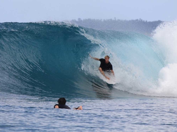 teabags-surf-break-indonesia
