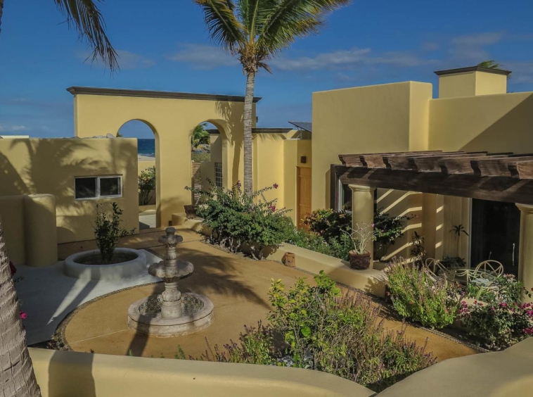 casa-tranquila-east-cape-villa-for-sale