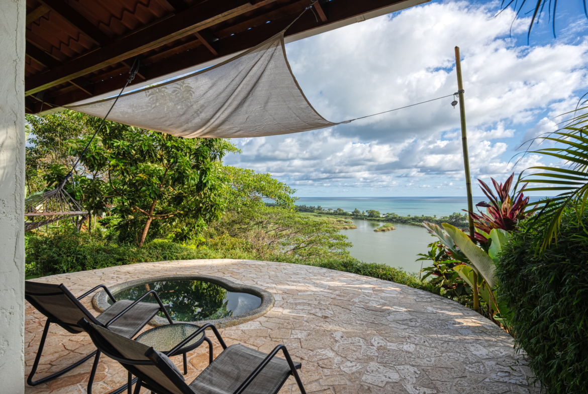 ultimate-eco-lodge-laguna-vista-surrounded-by-natural-lagoon-osa-peninsula